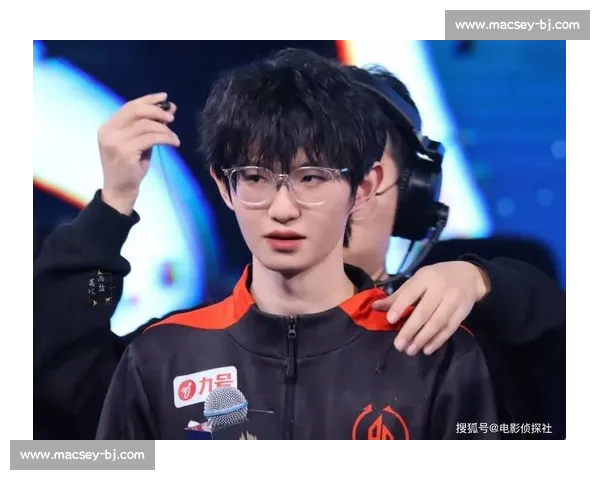 感人至深！退役电竞选手竟登上明星榜，网友：情怀无价！