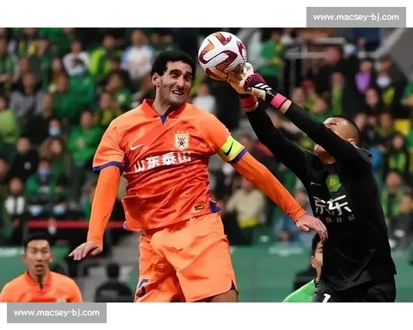 太狠了！洲际赛某队教练赛后发飙，矛头直指裁判争议判罚！