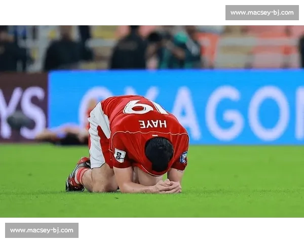 无缘世界杯！伤病名单曝光，球迷泪洒赛场