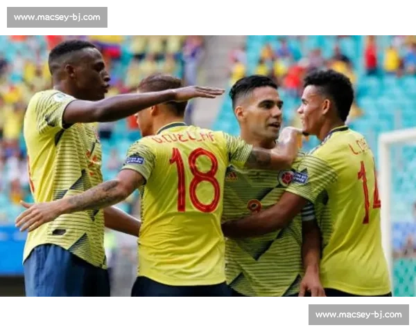 爆冷！美洲杯黑马横空出世，球迷直呼太刺激