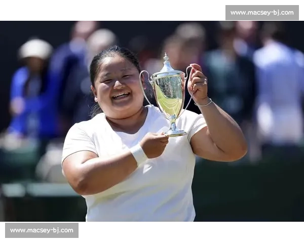 虚拟奖杯的时代电竞网球的崛起与未来展望 虚拟奖杯的时代电竞网球的崛起与未来展望