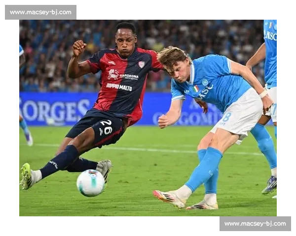 足球不仅是比赛,那不勒斯的故事,是关于梦想与坚持! 足球不仅是比赛,那不勒斯的故事,是关于梦想与坚持!