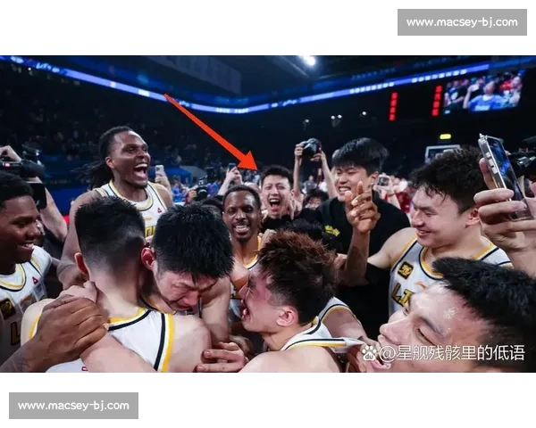 泪水与汗水交织，网球冠军们的背后有多少不为人知的故事